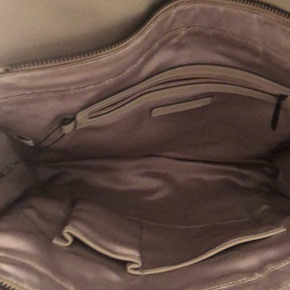 BCBG handbag - Picture 4 of 4